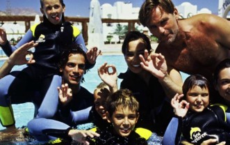 Unterwasser-Kindergeburtstag